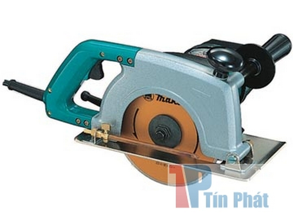 180mm Máy cắt gạch Makita 4107R